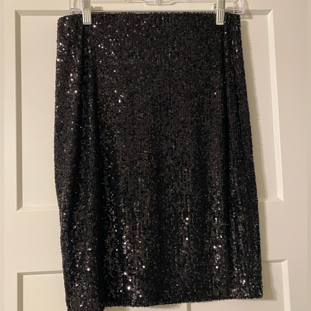 Cable‎ and Gage sequined women’s skirt, black size S. Holiday Ready!
